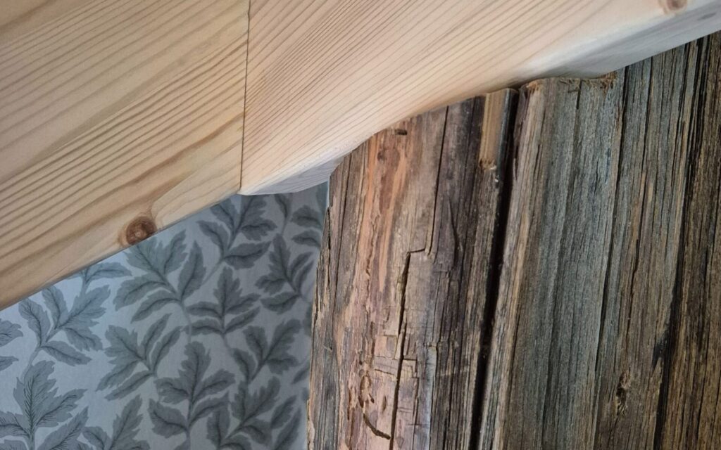 Detaljarbete i trä med anpassning till befintlig konstruktion