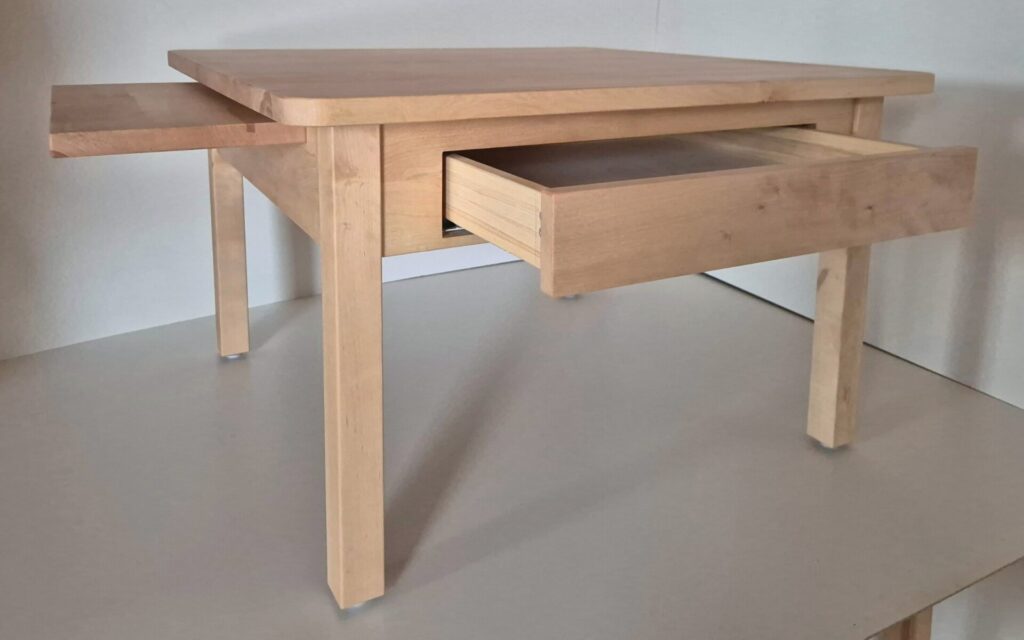 couchtisch aus massivholz nach kundenwunsch gefertigt