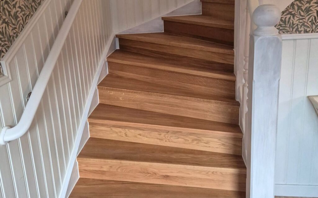 Treppenrenovation – Schreinerarbeit im Innenausbau.